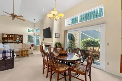 Dining - 1153 Copper Lantern Ct, Modesto, CA 95355 photo 2 of 3