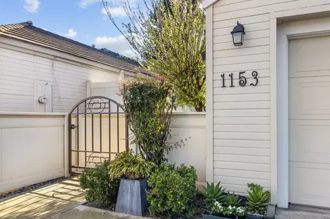 Exterior - 1153 Copper Lantern Ct, Modesto, CA 95355 photo 2 of 12
