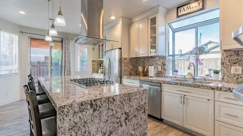 Kitchen - 707 Chenin Blanc Dr, Manteca, CA 95337 photo 1 of 4