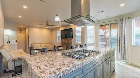 Kitchen - 707 Chenin Blanc Dr, Manteca, CA 95337 photo 4 of 4