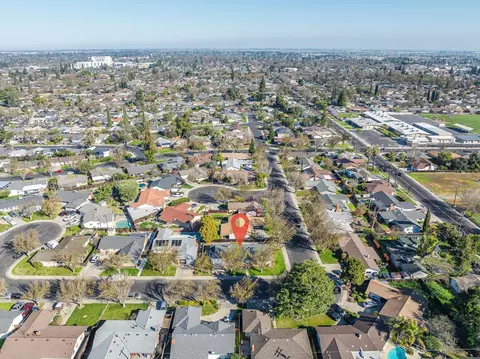 View/Area - 1713 Wolverine Way, Modesto, CA 95355 photo 5 of 6