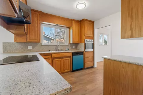 Kitchen - 1713 Wolverine Way, Modesto, CA 95355 photo 2 of 3