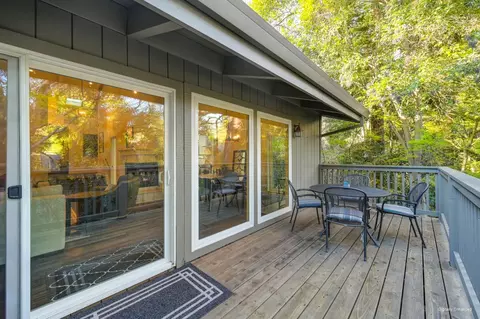 Exterior - 80 Riverknoll Pl, Carmichael, CA 95608 photo 6 of 20
