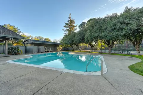 Exterior - 80 Riverknoll Pl, Carmichael, CA 95608 photo 18 of 20