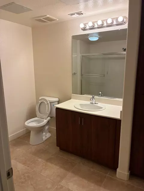5501 De Marcus Blvd #420, Dublin, CA 94568