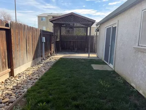 Exterior - 3000 Tigerlilly Ct, Modesto, CA 95350 photo 5 of 5