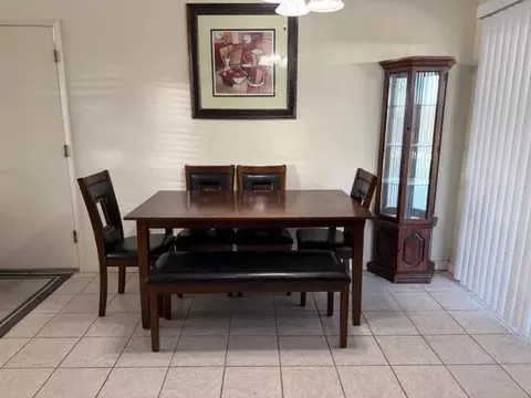 Dining - 3000 Tigerlilly Ct, Modesto, CA 95350 photo 2 of 2