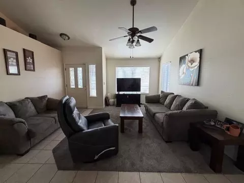Living - 3000 Tigerlilly Ct, Modesto, CA 95350 photo 2 of 2