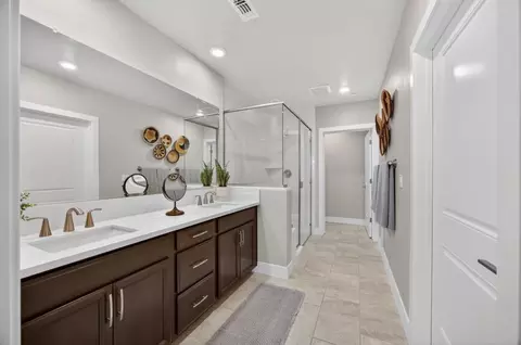 Entry Way - 1661 Spring St #443, Davis, CA 95616 photo 6 of 9