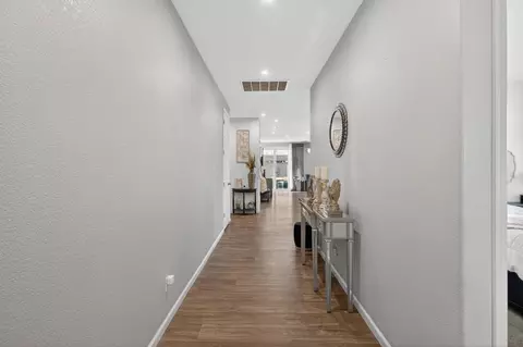 4144 Sir Barton Dr, Olivehurst, CA 95961 photo 5