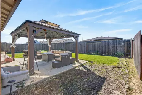 4144 Sir Barton Dr, Olivehurst, CA 95961 photo 40
