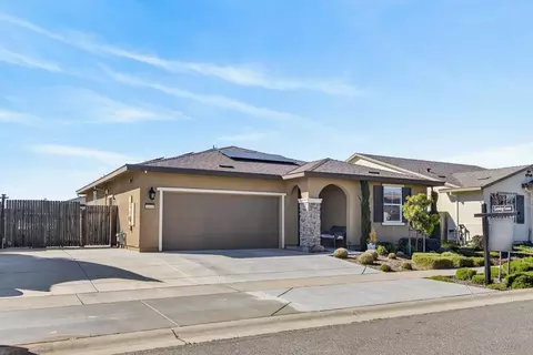 4144 Sir Barton Dr, Olivehurst, CA 95961 photo 2