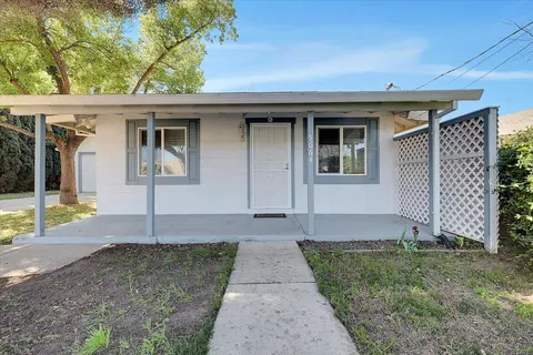 Exterior - 5664 Riverside Dr, Olivehurst, CA 95961 photo 5 of 18