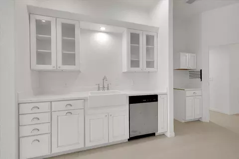 Kitchen - 5664 Riverside Dr, Olivehurst, CA 95961 photo 7 of 7