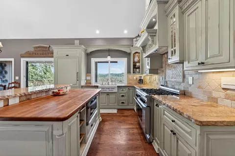 Kitchen - 2195 Double O Mine Trl, Cool, CA 95614 photo 1 of 3