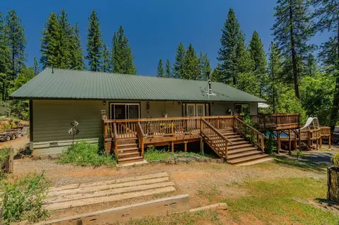Exterior - 2059 Winton Rd, West Point, CA 95255 photo 1 of 31