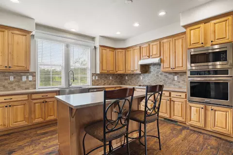 Kitchen - 3570 Stagecoach Rd, Copperopolis, CA 95228 photo 2 of 4