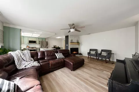 Living - 5417 Edgerly Way, Carmichael, CA 95608 photo 10 of 10