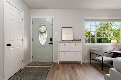 Entry Way - 5417 Edgerly Way, Carmichael, CA 95608 photo 1 of 2