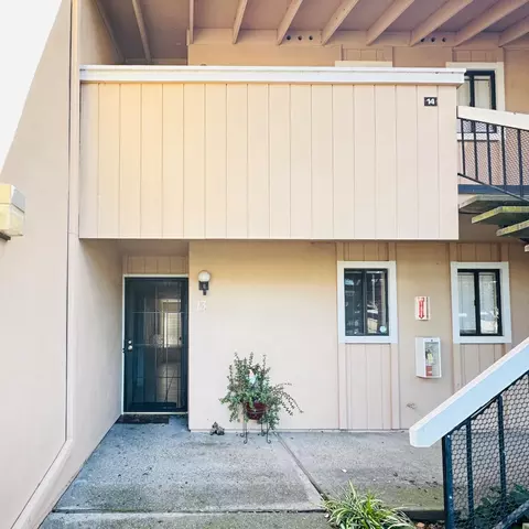 3768 W Benjamin Holt Dr #13, Stockton, CA 95219