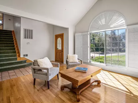 Living - 5373 Prairie Loop, Placerville, CA 95667 photo 6 of 6