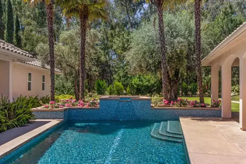 Exterior - 3117 Northfield Ct, Davis, CA 95616 photo 7 of 20
