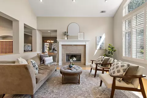 Living - 3117 Northfield Ct, Davis, CA 95616 photo 1 of 3