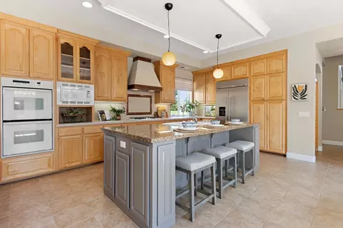 Kitchen - 3117 Northfield Ct, Davis, CA 95616 photo 4 of 5