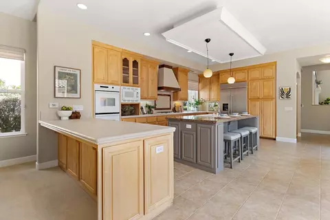Kitchen - 3117 Northfield Ct, Davis, CA 95616 photo 5 of 5