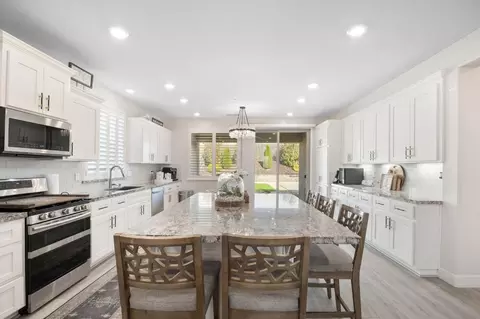 2823 Broken Bit Ln, Rocklin, CA 95765 photo 12