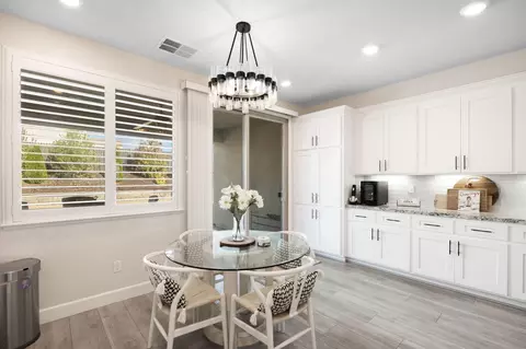2823 Broken Bit Ln, Rocklin, CA 95765 photo 14