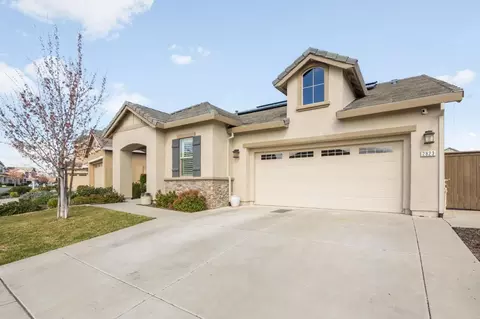 2823 Broken Bit Ln, Rocklin, CA 95765 photo 2