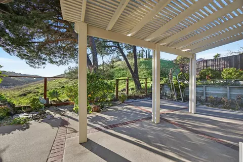 Exterior - 248 Carson St, Hercules, CA 94547 photo 6 of 22