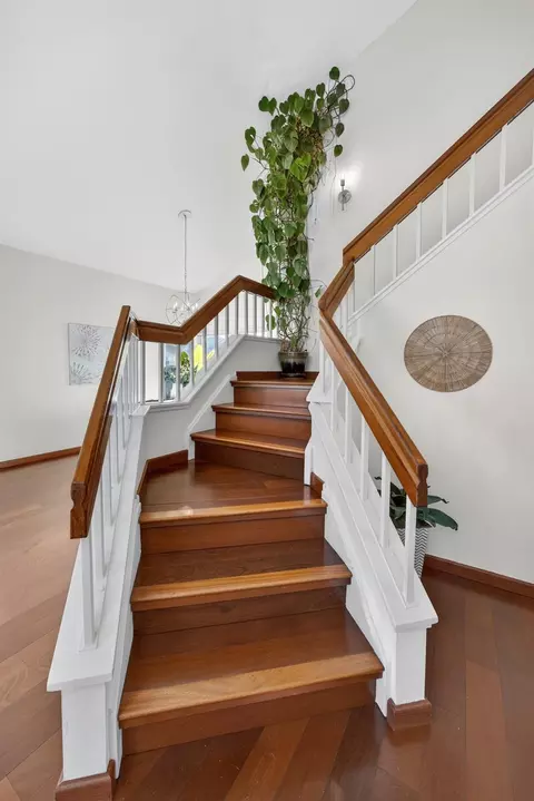 Entry Way - 248 Carson St, Hercules, CA 94547 photo 4 of 9