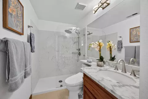 Bath - 248 Carson St, Hercules, CA 94547 photo 1 of 9