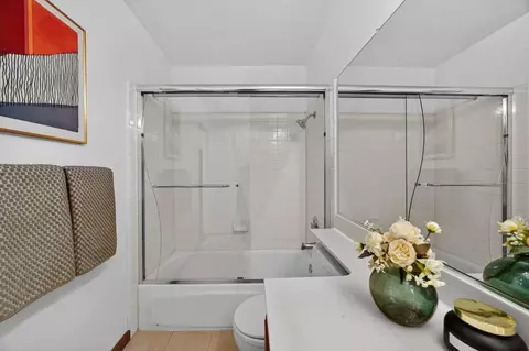Bath - 248 Carson St, Hercules, CA 94547 photo 9 of 9