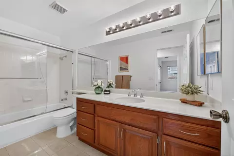 Bath - 248 Carson St, Hercules, CA 94547 photo 8 of 9