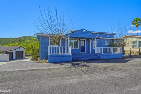 9810 Boat Club Dr #8, La Grange, CA 95329