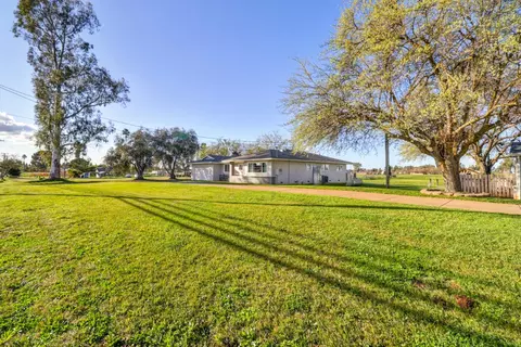 10691 Calvine Rd, Sacramento, CA 95830