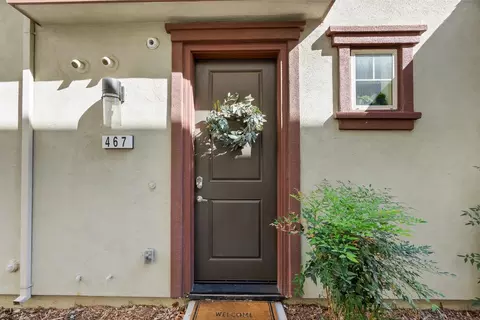 467 Tailoff Ln, Sacramento, CA 95818