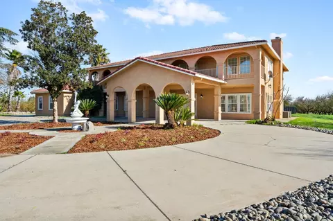 Exterior - 6312 Skittone Rd, Modesto, CA 95356 photo 2 of 15