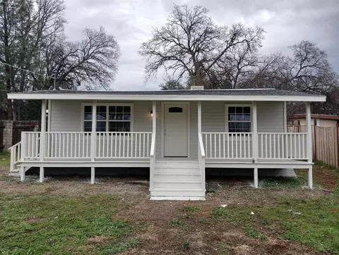 2583 Reservoir Ln, Redding, CA 96002