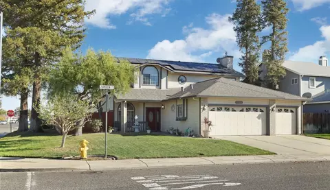1122 Zumstein Ct, Ripon, CA 95366 photo 4
