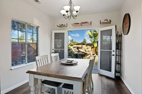 1122 Zumstein Ct, Ripon, CA 95366 photo 9