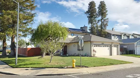 1122 Zumstein Ct, Ripon, CA 95366 photo 3
