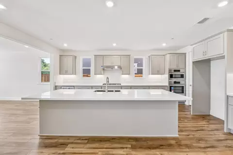 2335 Briar Meadow Cir, Auburn, CA 95603