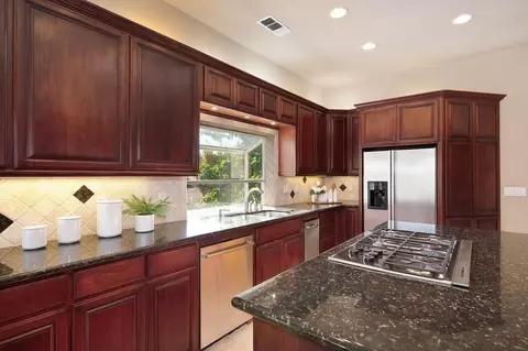 Kitchen - 3501 Walnut Hill Dr, Cool, CA 95614 photo 5 of 8