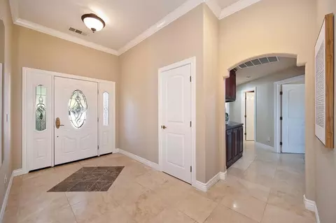 Entry Way - 3501 Walnut Hill Dr, Cool, CA 95614 photo 4 of 6
