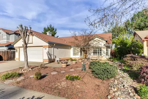 412 Brennen Cir, Roseville, CA 95678