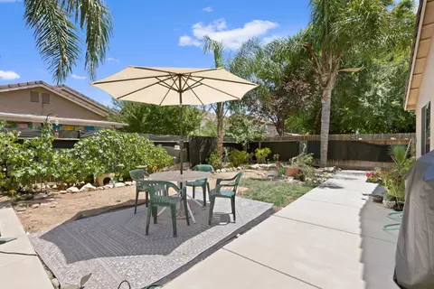 Exterior - 1127 Kestrel Dr, Patterson, CA 95363 photo 4 of 6